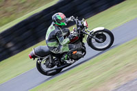 Vintage-motorcycle-club;eventdigitalimages;mallory-park;mallory-park-trackday-photographs;no-limits-trackdays;peter-wileman-photography;trackday-digital-images;trackday-photos;vmcc-festival-1000-bikes-photographs